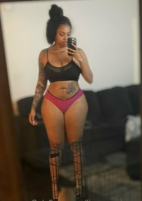 lisaexperience sexy pornstar galleries