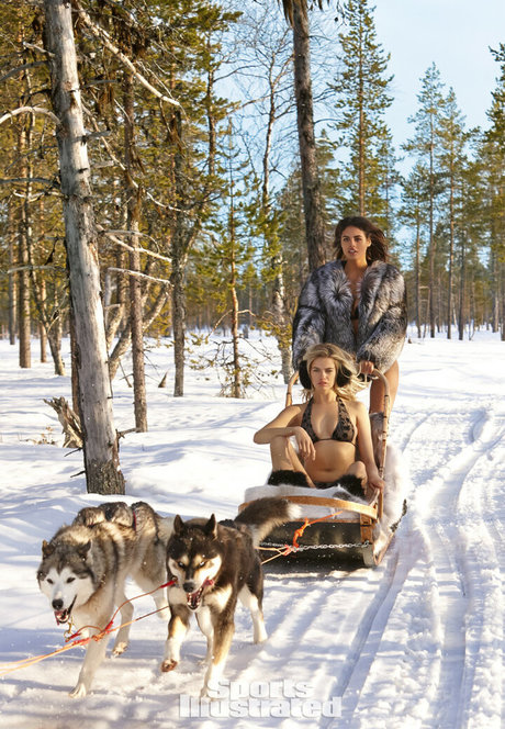 Hailey Clauson hot actress pic