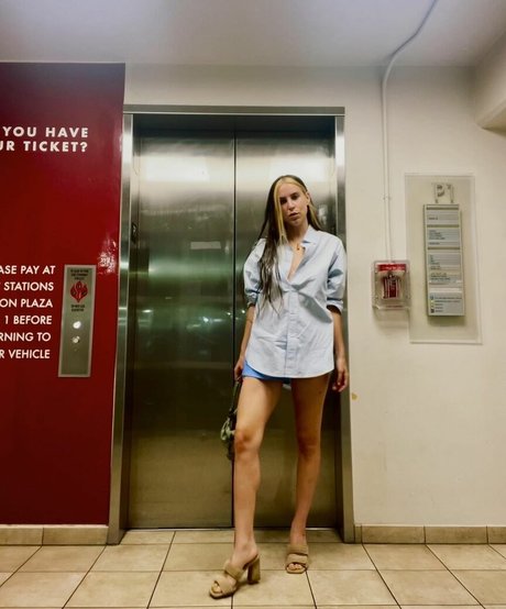 Scout Willis naked actress pics