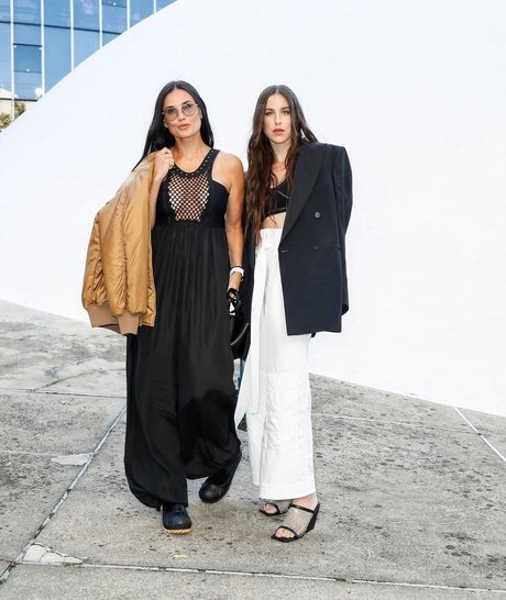 Scout Willis xxx star image