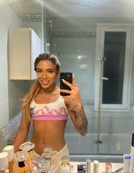 tsdouee ofc star xxx photos