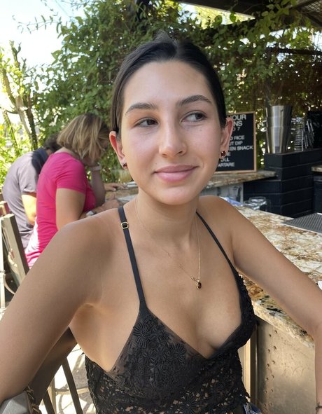 ava18adams naked star images