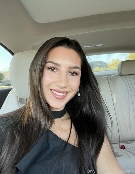 ava18adams adult model img