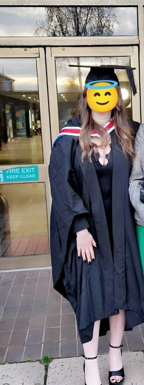 zeldaw74598 adult actress galleries