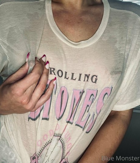 blue monster 3 top actress galleries