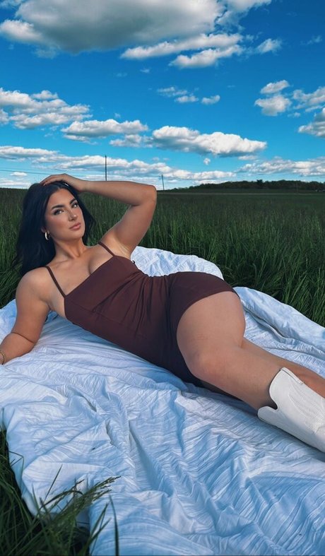 Krystin Fulton model art images