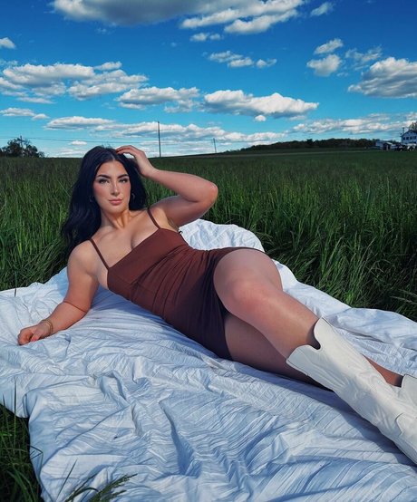 Krystin Fulton model sex pic