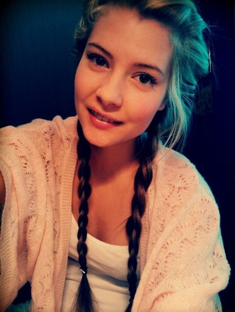 Laura Nieminen star pretty gallery