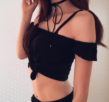 foxperryunofficial pornstar adult gallery