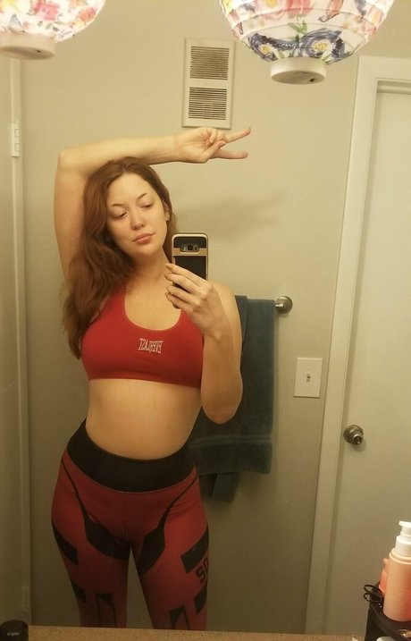 kellykirstein nude pornstar photo