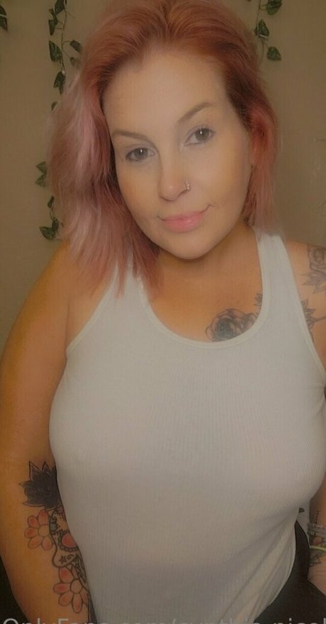 cynthia nicole xxx model photo