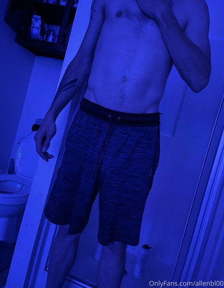 allenbl00 sexy actress pic