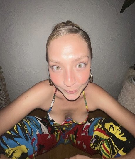 Luna Montana pornographic actress images