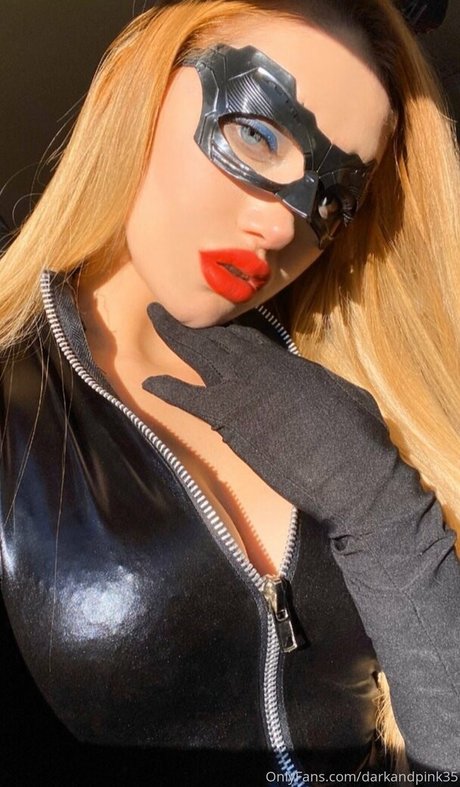 darkandpink35 model adult galleries