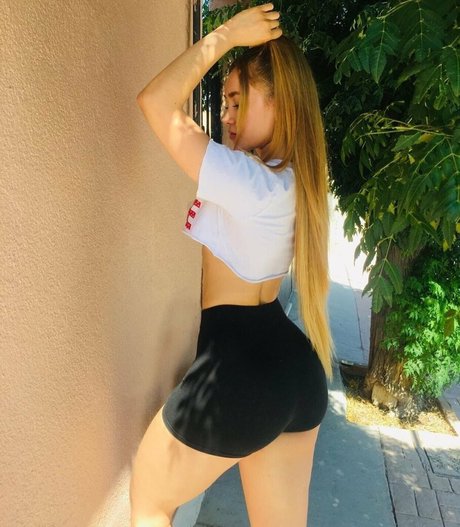 darkandpink35 pornstar xxx image