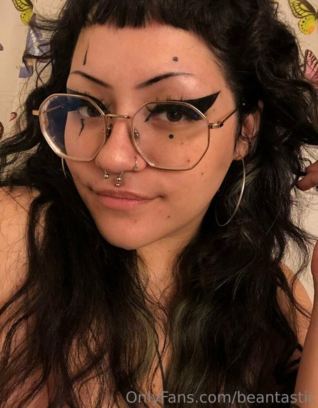 beantastic porn actress pics