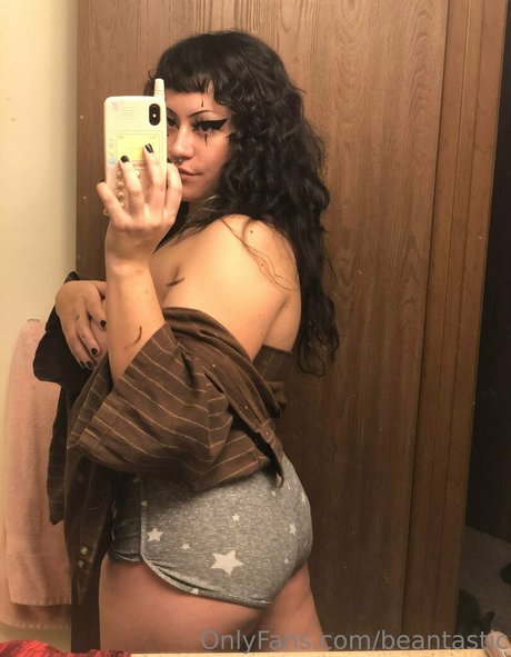 beantastic pretty model photos