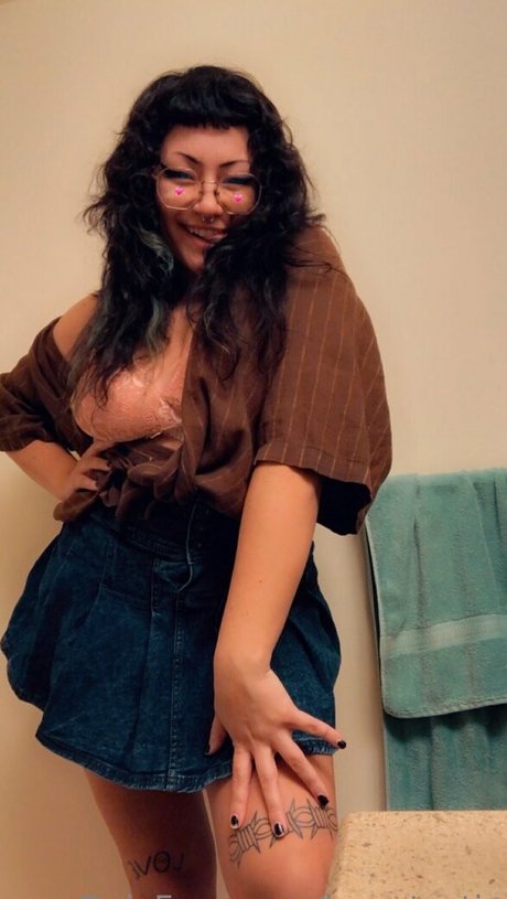 beantastic high quality actress photo