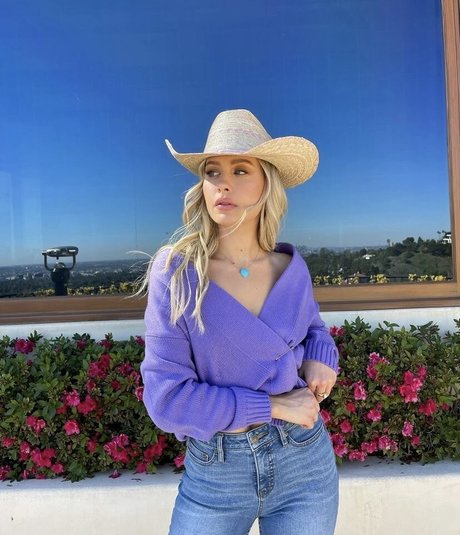 big ass lingerie onlyfans sexy photo