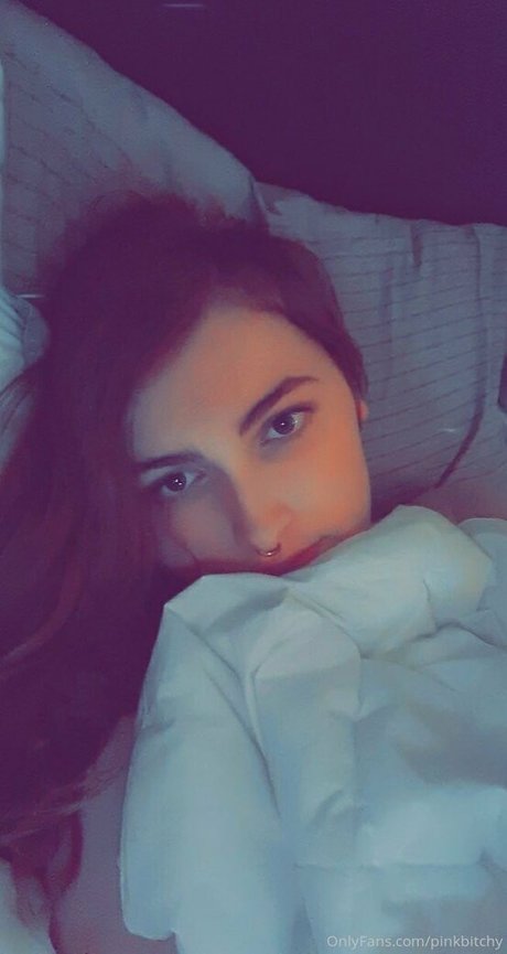 pinkbitchy naked actress archive