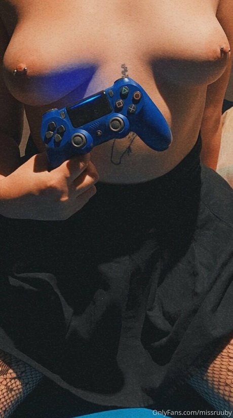 young onlyfans perfect images