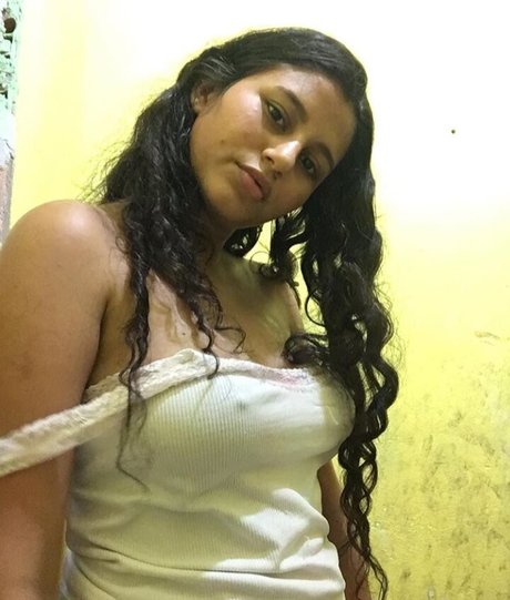 Gostosas Vazadas free model img