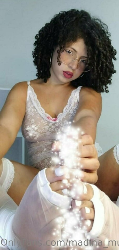 madina muslim model porn pic