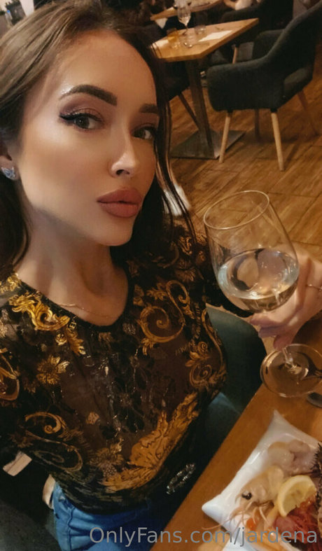 young onlyfans xxx picture