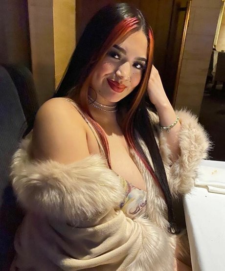 Dezerai Angel art pornstar pics