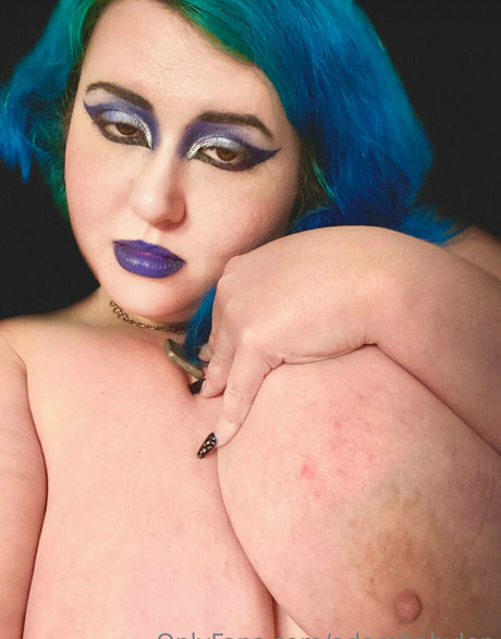 adorababylon sex model photo