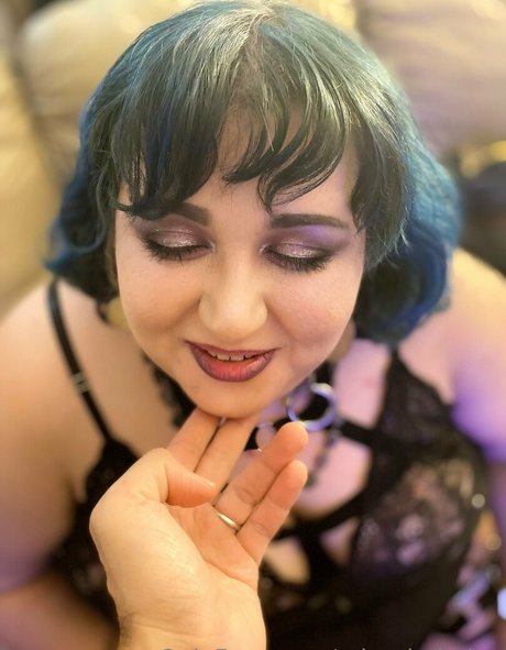 adorababylon nice model pics