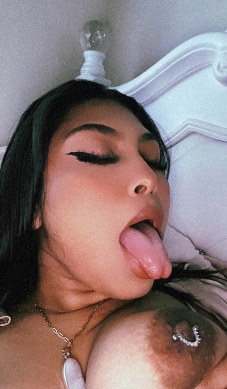 Misty Blue pornstar high quality pictures