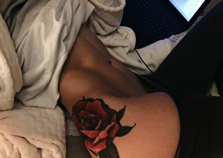 facesitting onlyfans beautiful porn img