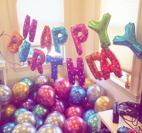 blonde tattoos onlyfans art naked pic