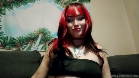 sweeteely pornstar exclusive img