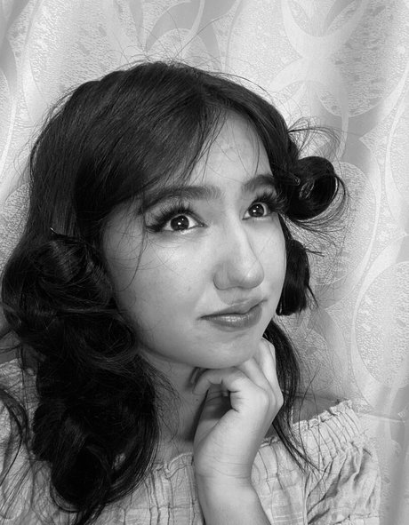 ooficialanie sex model picture