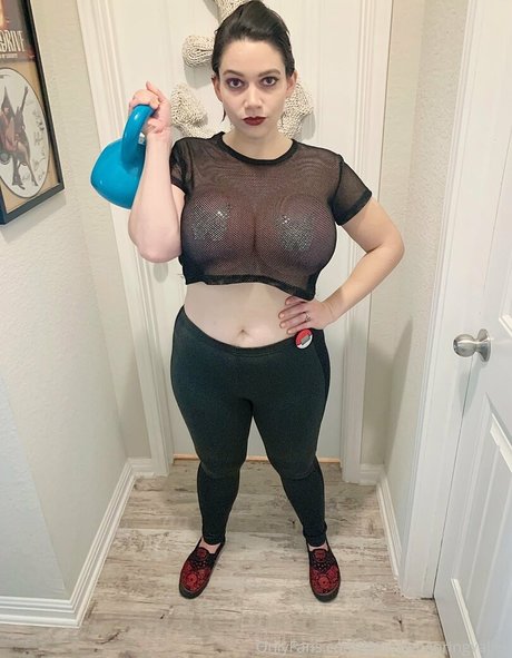 female popular onlyfans free archive