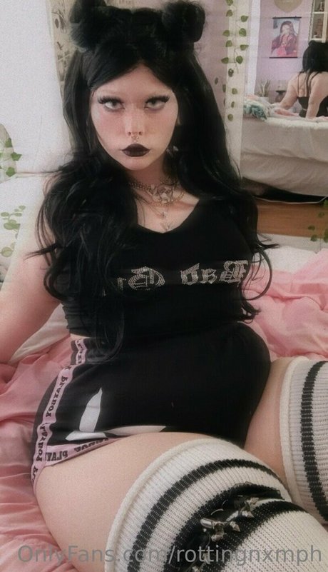 rottingnxmph pornstar xxx pics