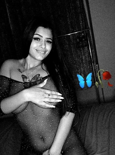 Berki Loretta sexy model photos