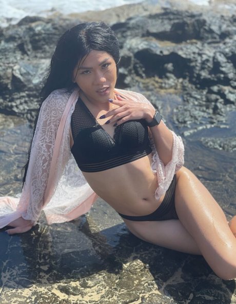 lilyuw888 star erotic images