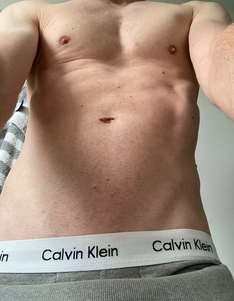 hairy legs onlyfans beautiful archive