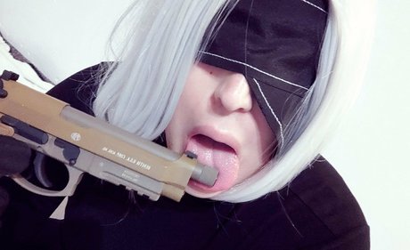 callsignquiet hot model photo