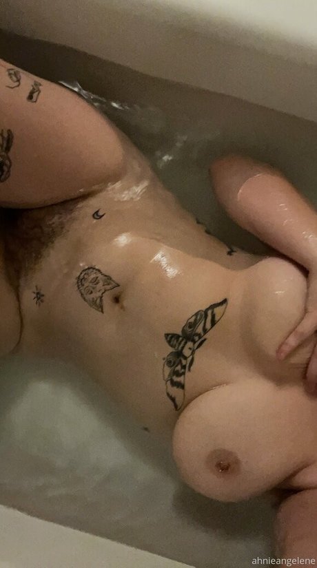 latina shemale onlyfans art naked images