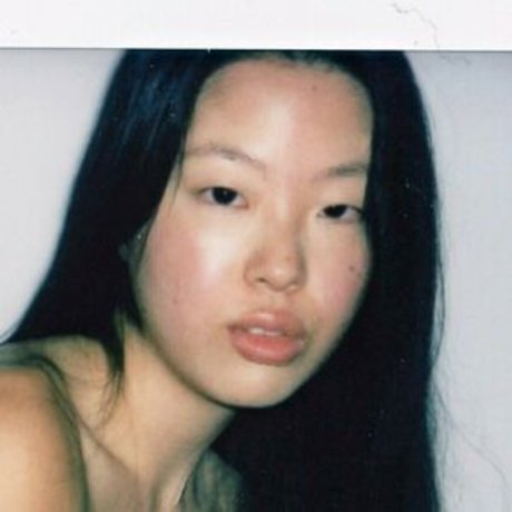 daisyxdae naked model picture