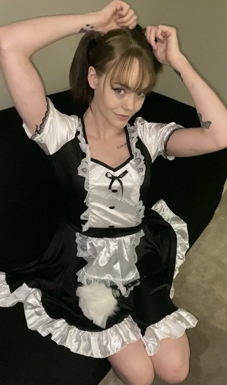 ciciastral nude model galleries