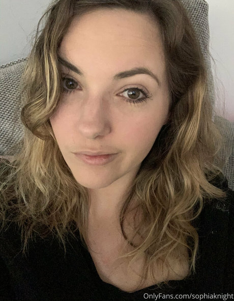 sophiaknight naked pornstar galleries
