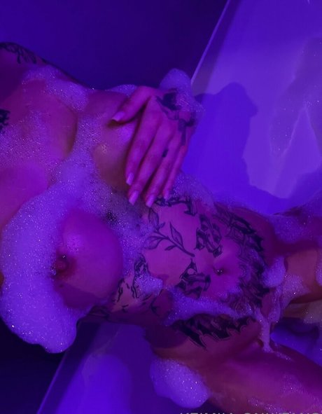 keimiaxx perfect actress galleries