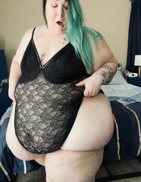 spanxbeluga nice actress photo