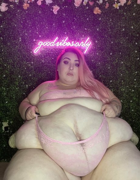 spanxbeluga high quality star image