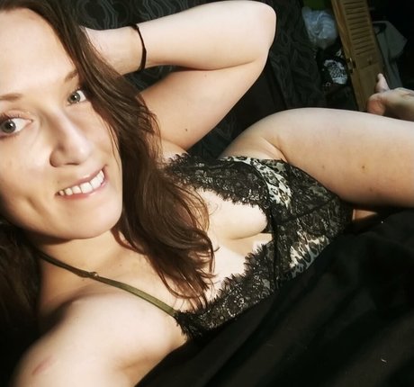 Infernal Aphrodite beautiful model archive